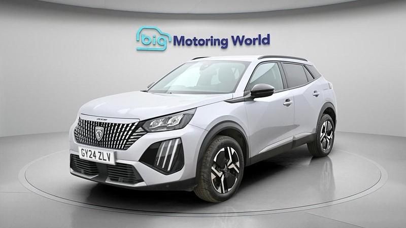 Used Peugeot 2008 Allure 130 HP (95 kW) 2024 Grey SUV