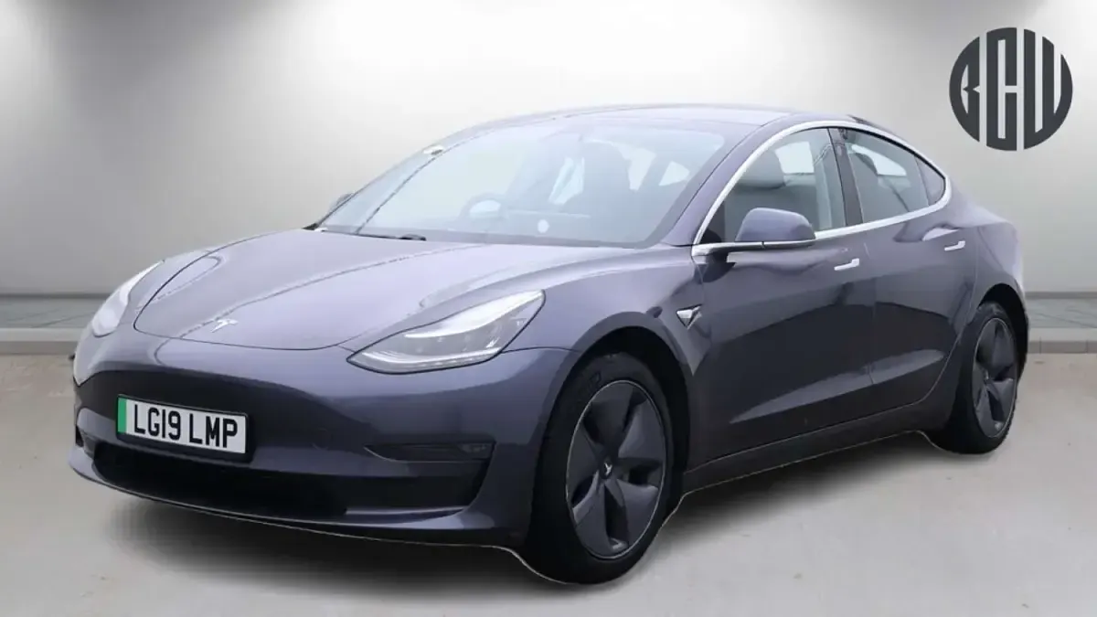 Used Tesla Model 3 Standard Range 366 kW (498 HP) 2019 Grey Sedan