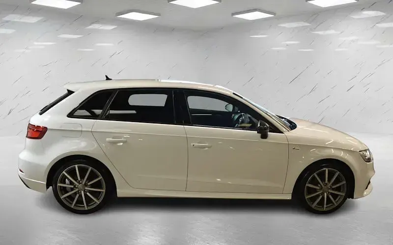 Used Audi A3 Sportback Black Edition 150 HP (110 kW) 2019 Hatchback