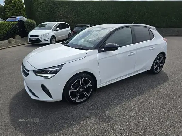 Used Vauxhall Corsa Edition 75 HP (55 kW) 2022 White Hatchback