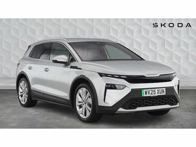 Brilliant silver metallic Used 2025 Skoda Elroq SUV | £31,750 - Image 1/4