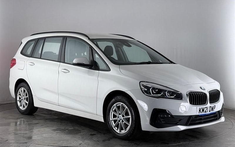 White Used 2021 BMW 216 Estate | £13,550 (Fair price) - Image 1/3