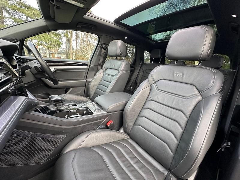 Used VW Touareg Black Edition 340 HP (250 kW) 2022 Black SUV