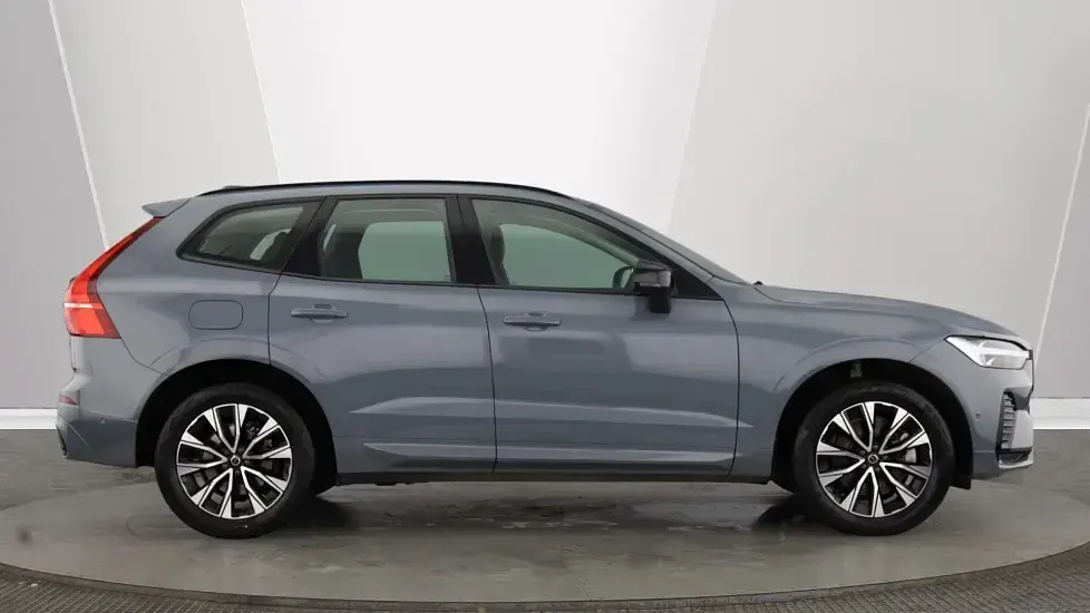 Usado Volvo XC60 Plus 197 CV (144 kW) 2023 Gris SUV