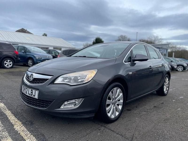 Used Vauxhall Astra 165 HP (121 kW) 2012 Grey Hatchback
