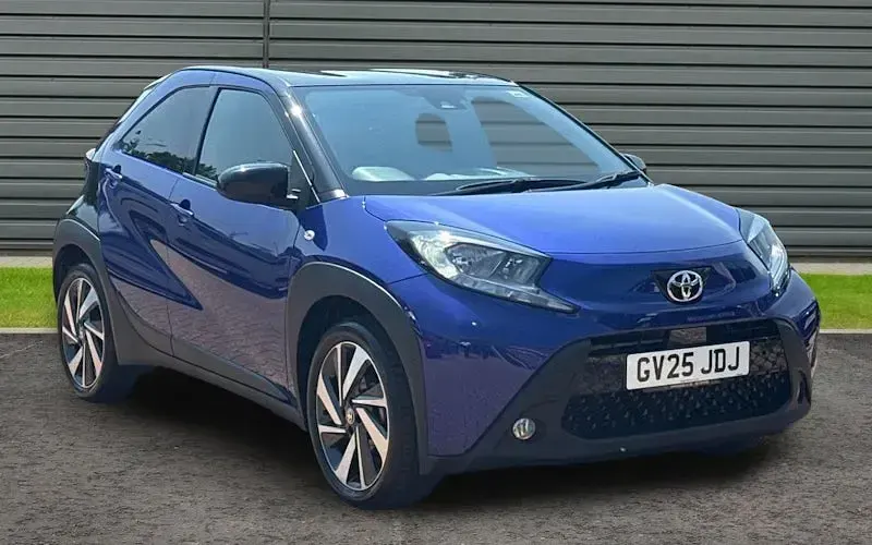 Used Toyota Aygo X 72 HP (52 kW) 2025 SUV
