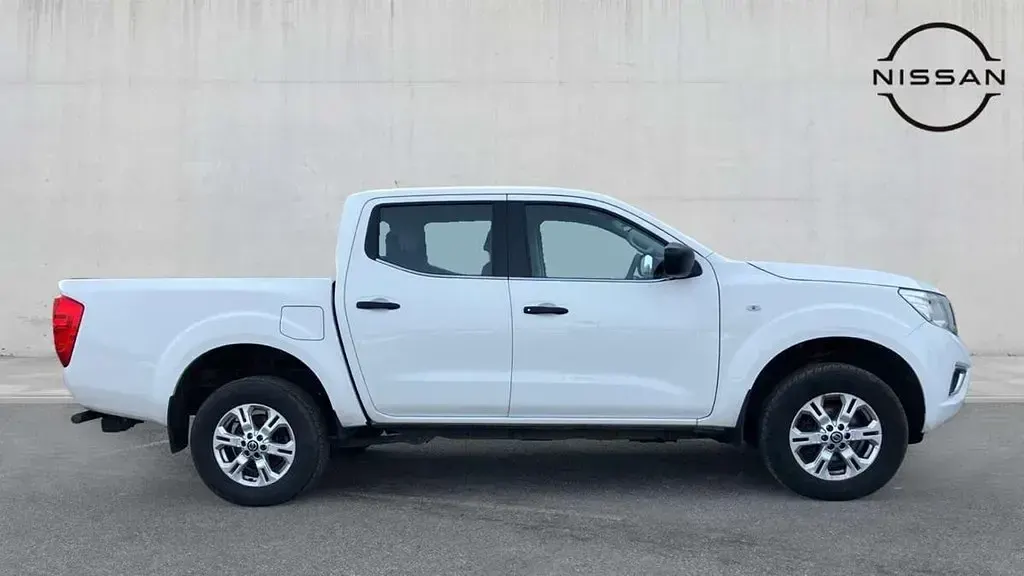 Begagnad Nissan Navara Acenta 2023 Pickup
