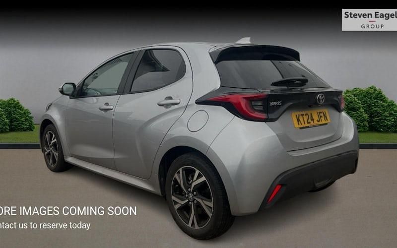 Used Toyota Yaris Hybrid Design 116 HP (85 kW) 2026 Hatchback