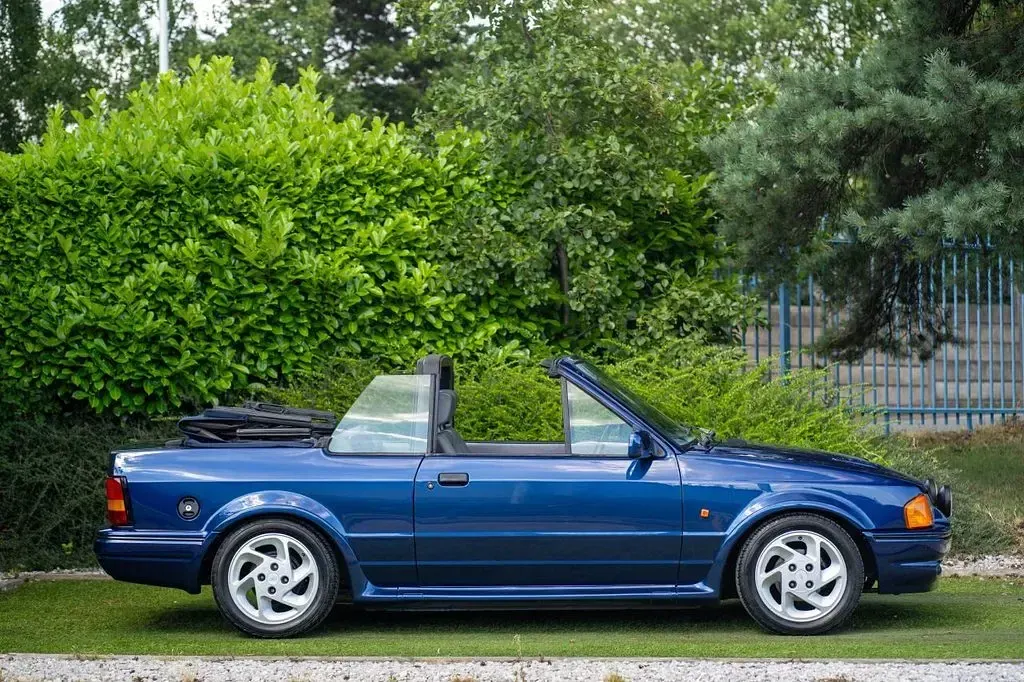 Used Ford Escort Cabriolet Convertible 1990 Blue Cabriolet
