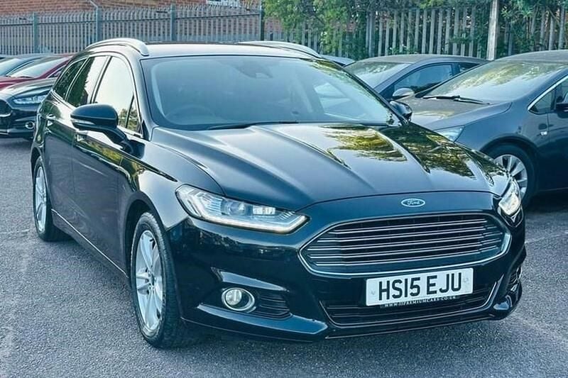 Used Ford Mondeo Titanium 180 HP (132 kW) 2015 Black Estate