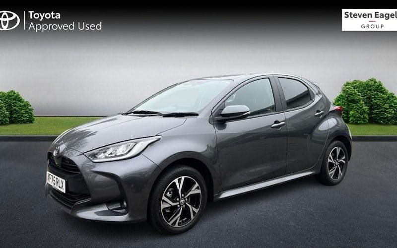 Used Toyota Yaris Hybrid Design 116 HP (85 kW) 2026 Hatchback