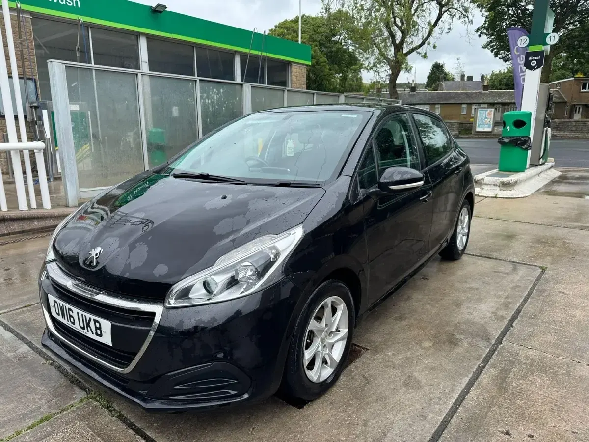 Used Peugeot 208 Active 2016 Black Hatchback