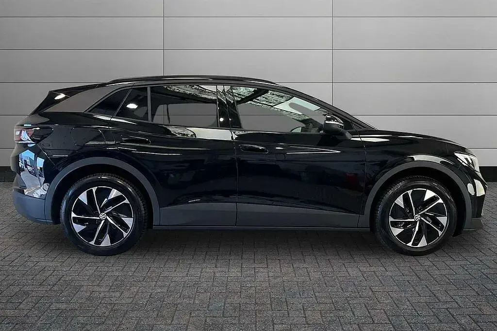 New VW ID.4 Pure 125 kW (170 HP) 2026 Grenadilla black SUV