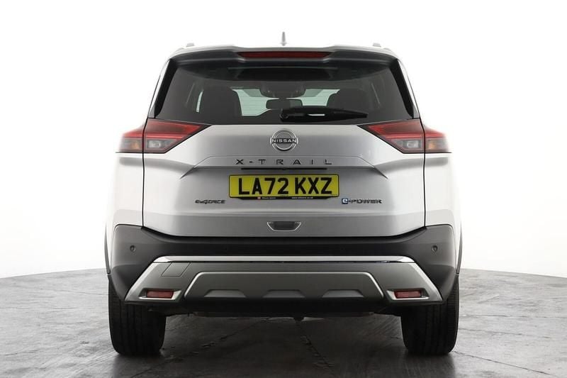 Used Nissan X-Trail Tekna 213 HP (156 kW) 2023 Silver SUV