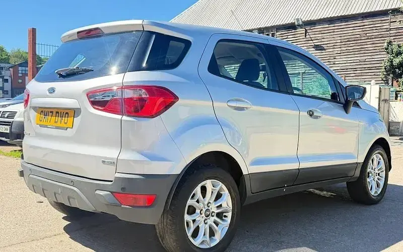 Used Ford Ecosport Zetec 125 HP (91 kW) 2017 Silver SUV