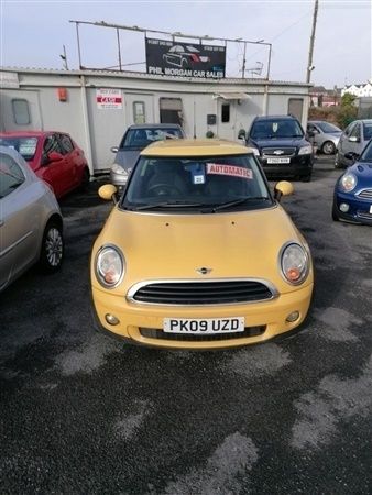 Yellow Used 2009 Mini ONE Hatch Hatchback | £3,495 (Fair price) - Image 1/1