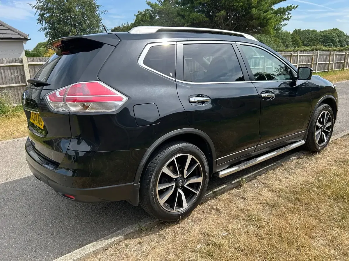 Used Nissan X-Trail S 130 HP (95 kW) 2014 Black SUV