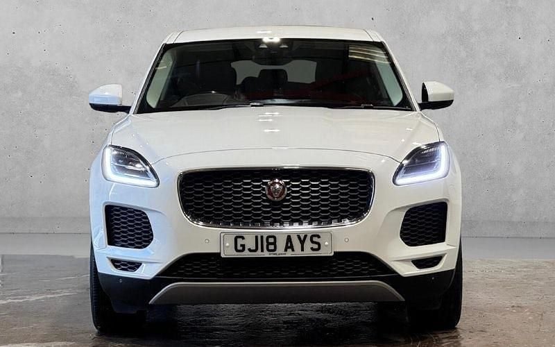 Usado Jaguar E-Pace S 150 HP (110 kW) 2020 SUV