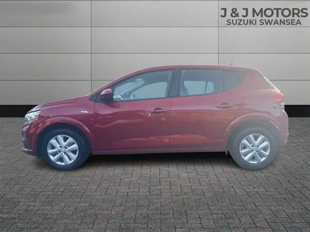 Used Dacia Sandero Comfort 91 HP (66 kW) 2022 Red Hatchback