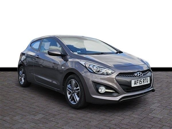 Brown Used 2015 Hyundai i30 Active Hatchback | £5,990 (Good price) - Image 1/1