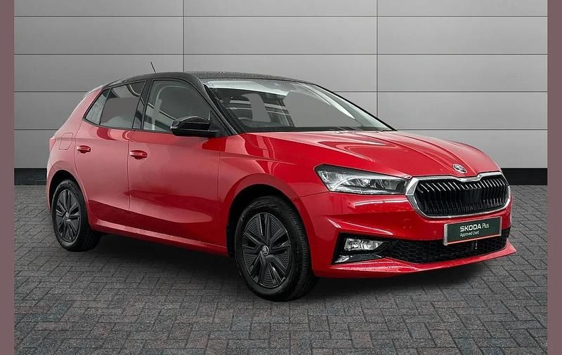 Velvet red metallic black magic pearl effect Used 2025 Skoda Fabia Design Edition Hatchback | £18,850 (Fair price) - Image 1/3