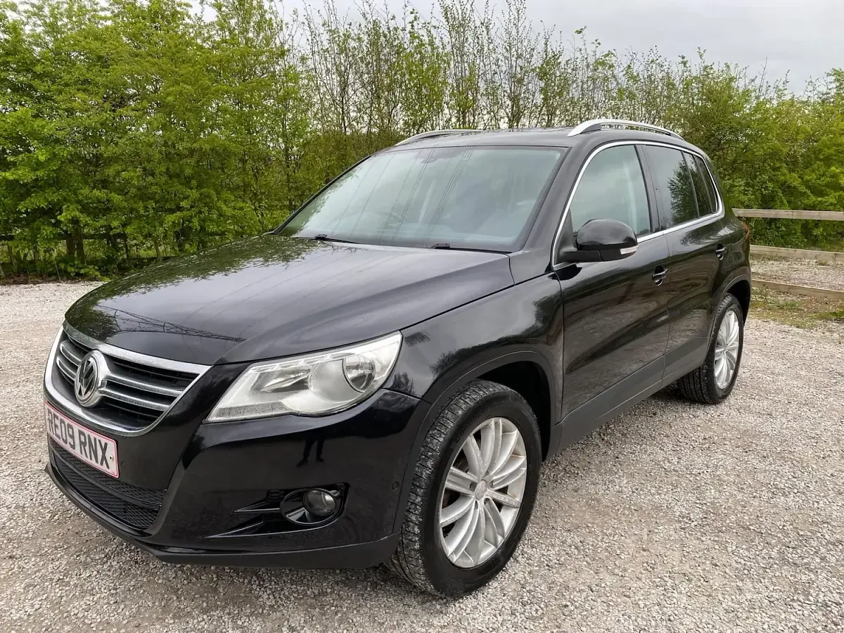 Używany VW Tiguan Sportline 200 KM (147 kW) 2009 Czarny SUV