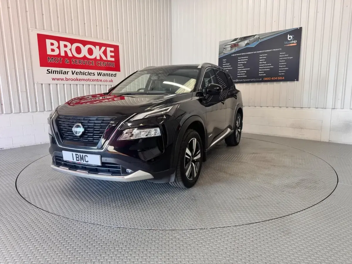 Used Nissan X-Trail Tekna 213 HP (156 kW) 2023 Black SUV