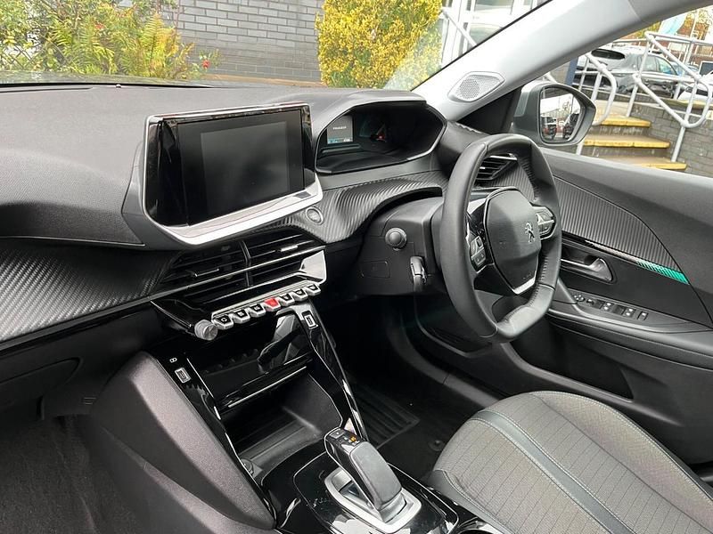 Used Peugeot e-2008 Allure 98 kW (134 HP) 2021 Grey SUV