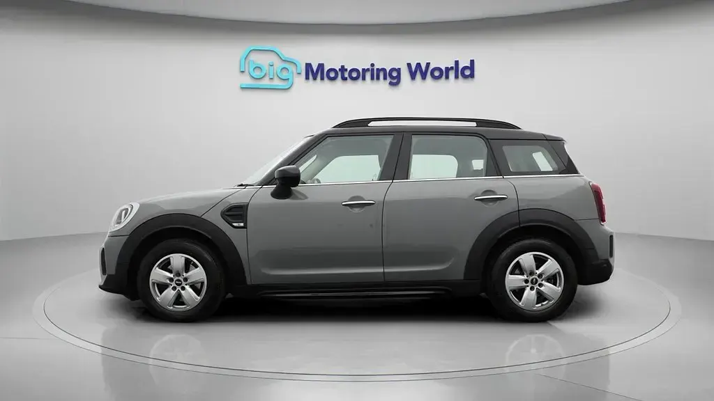 Usado Mini Cooper Countryman Classic 136 CV (100 kW) 2022 Gris SUV