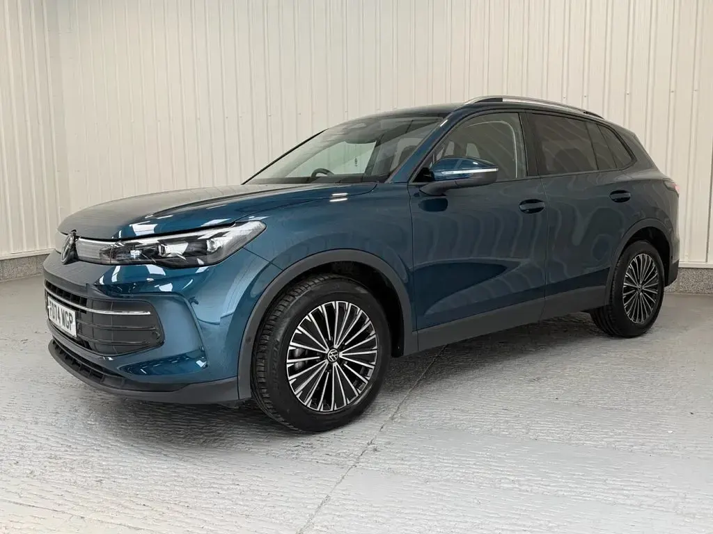 Used VW Tiguan Match 150 HP (110 kW) 2025 Blue SUV