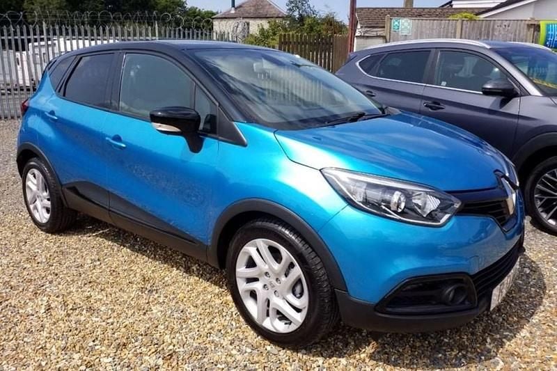 Blue/black Used 2013 Renault Captur Dynamique SUV | £5,500 (Fair price) - Image 1/1