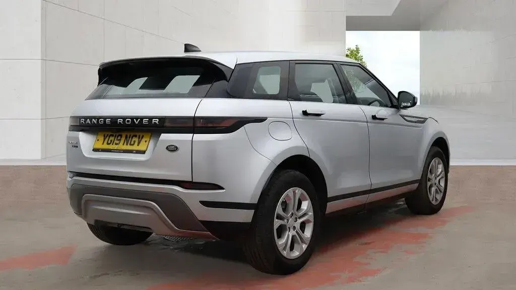 Begagnad Land Rover Range Rover evoque S 2019 Silver SUV