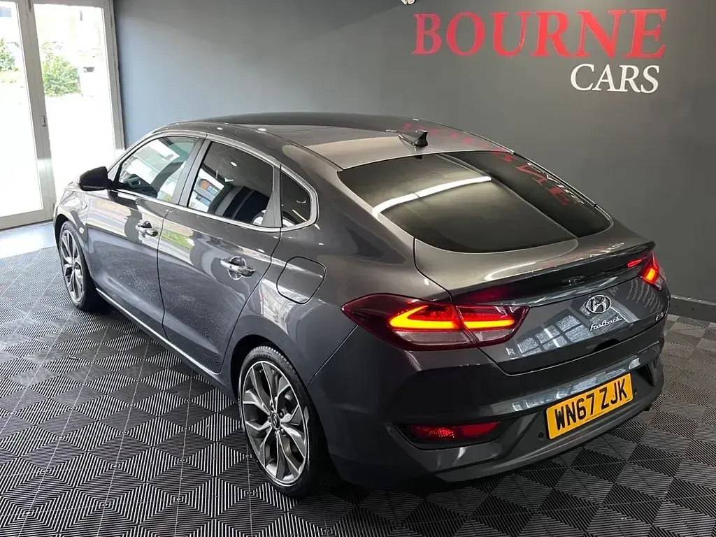 Used Hyundai i30 Premium 138 HP (101 kW) 2018 Grey Hatchback