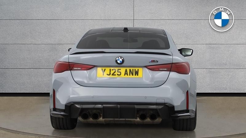 Usado BMW M4 Competition Edition 523 CV (384 kW) 2025 Gris Coupe