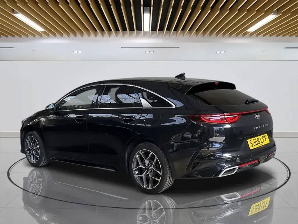 Used Kia ProCeed GT-Line 134 HP (98 kW) 2019 Black Estate