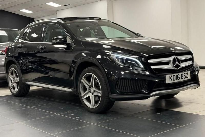 Black Used 2016 Mercedes GLA220 AMG line SUV | £8,495 (Fair price) - Image 1/1