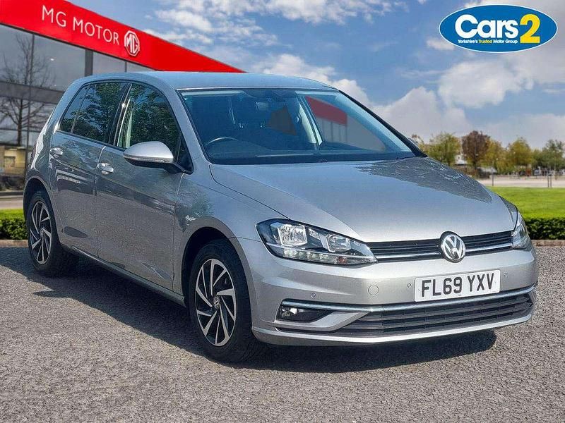 Silver Used 2019 VW Golf VII Match Hatchback | £13,290 (Good price) - Image 1/4