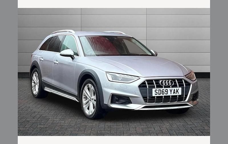 Used Audi A4 Allroad Sport 245 HP (180 kW) 2019 Silver Estate