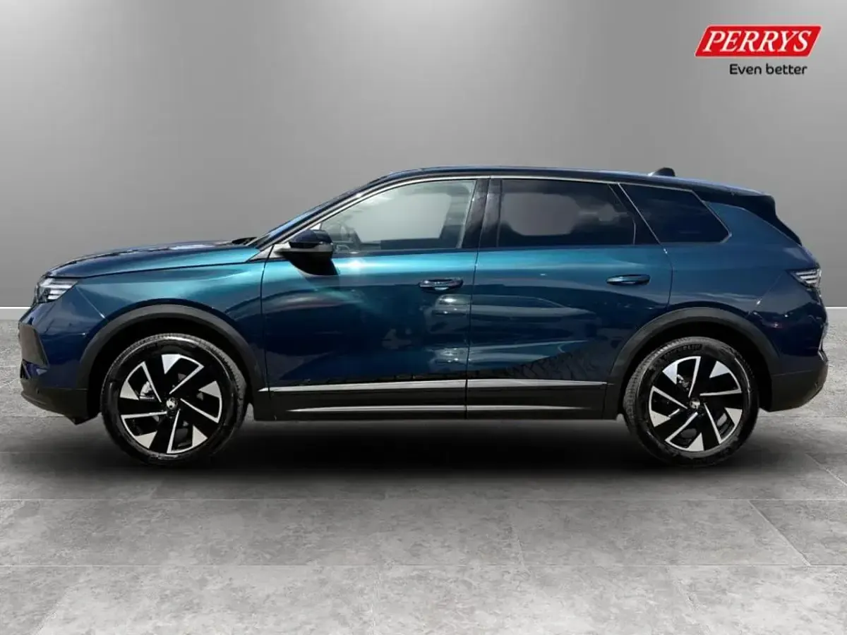Used Vauxhall Grandland X GSe 143 HP (105 kW) 2025 Blue SUV