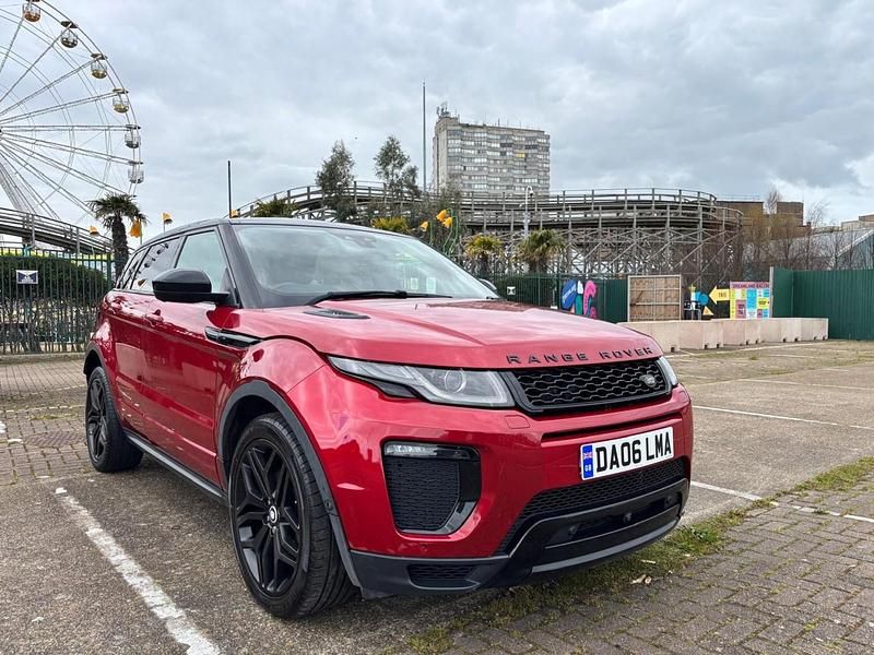 Used Land Rover Range Rover evoque HSE Dynamic 2017 Red Estate