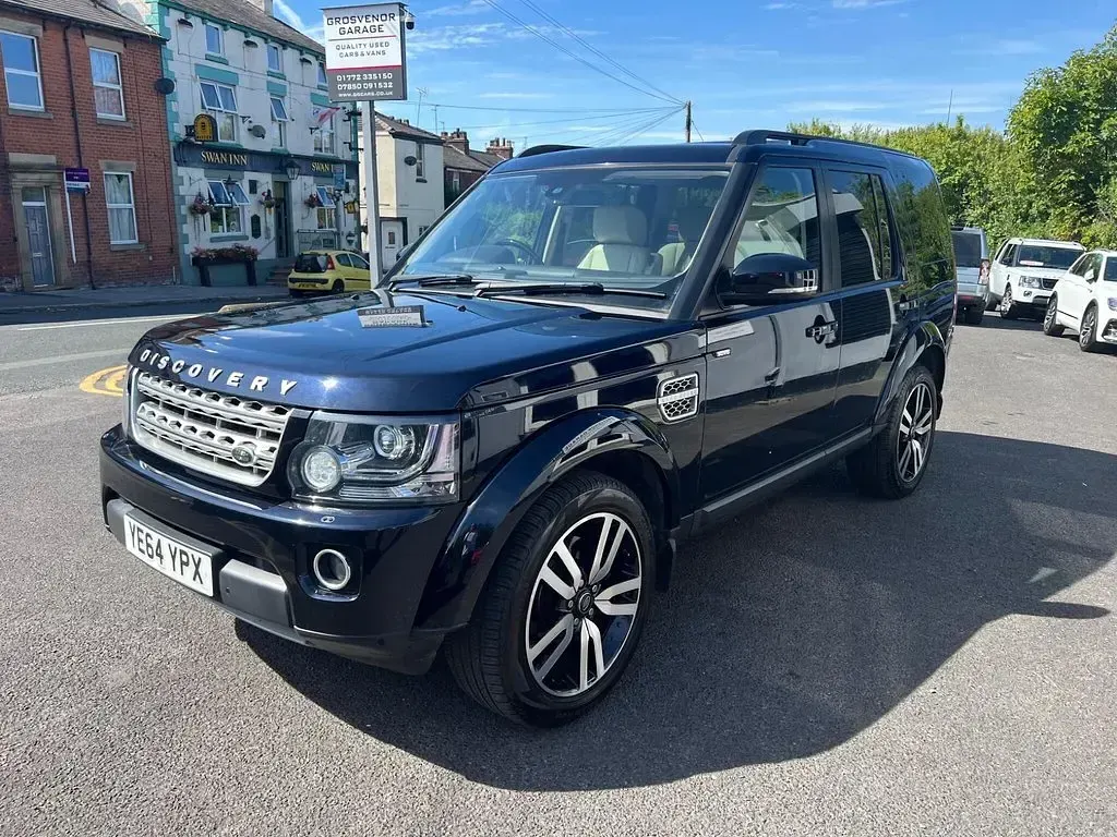 Used Land Rover Discovery HSE Luxury 251 HP (184 kW) 2014 Black SUV