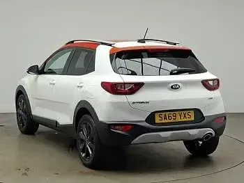 Used Kia Stonic 118 HP (86 kW) 2019 White SUV