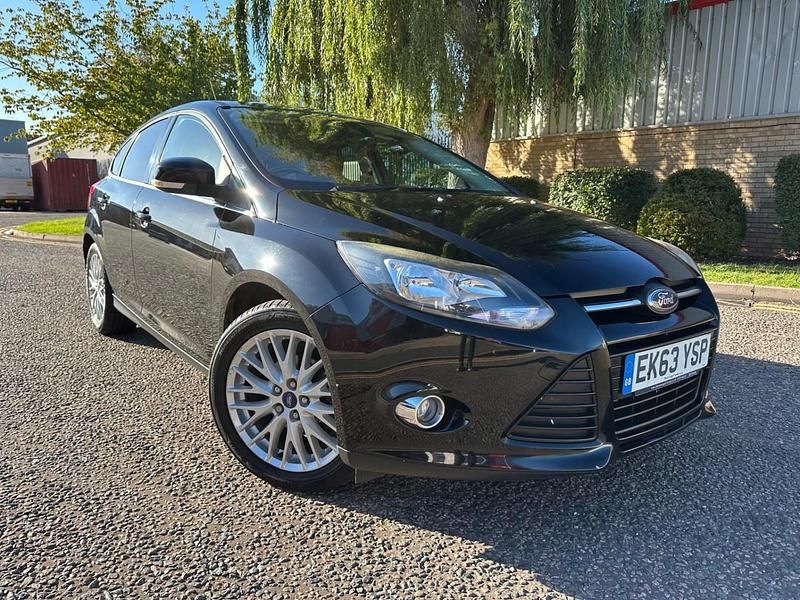 Black Used 2013 Ford Focus Zetec Hatchback | £3,390 (Fair price) - Image 1/3