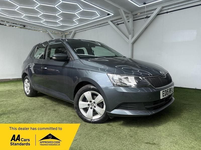 Used Skoda Fabia SE 60 HP (44 kW) 2015 Grey Hatchback