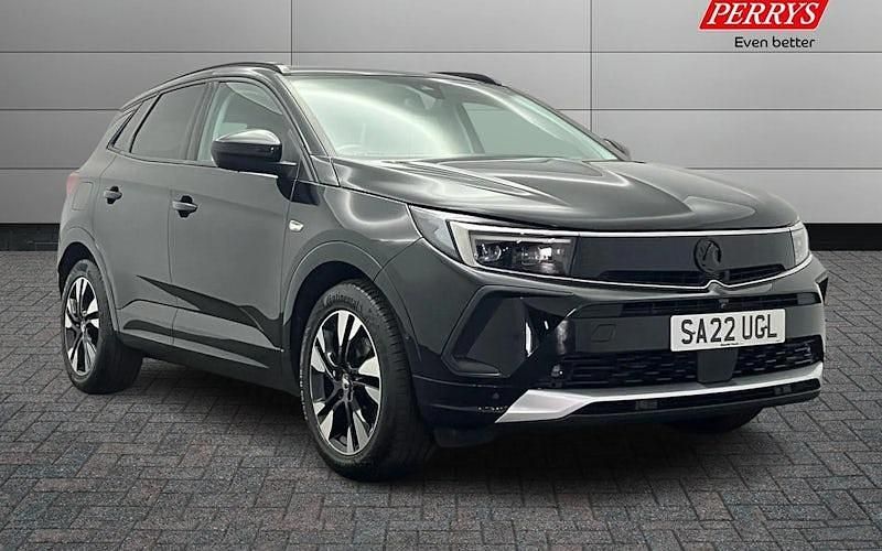 Used 2024 Vauxhall Grandland X Ultimate SUV | £15,990 (A bit pricey) - Image 1/4