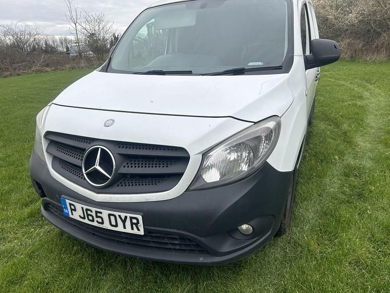 Begagnad Mercedes Citan 109 90 HK (66 kW) 2015 Vit