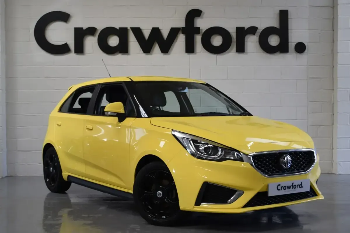 Used MG MG3 Exclusive 106 HP (77 kW) 2022 Yellow Hatchback