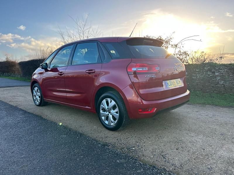 Used Citroën C4 Picasso VTR Sport 100 HP (73 kW) 2015 Red MPV