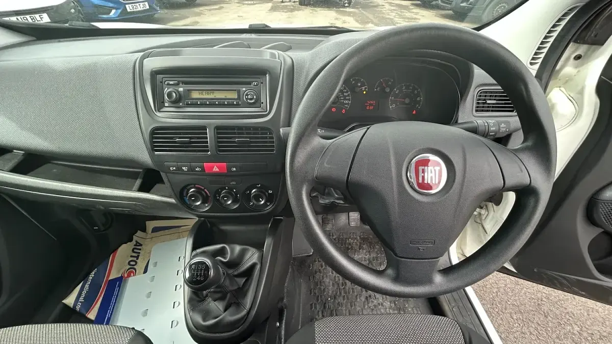 Used Fiat Doblò 2017 White MPV