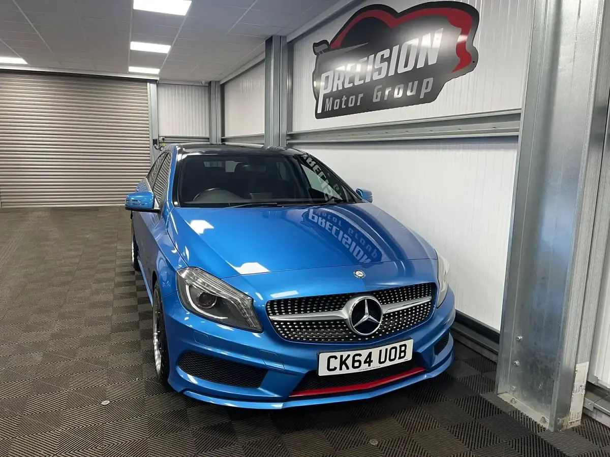 Used Mercedes A250 AMG 2014 Blue Hatchback